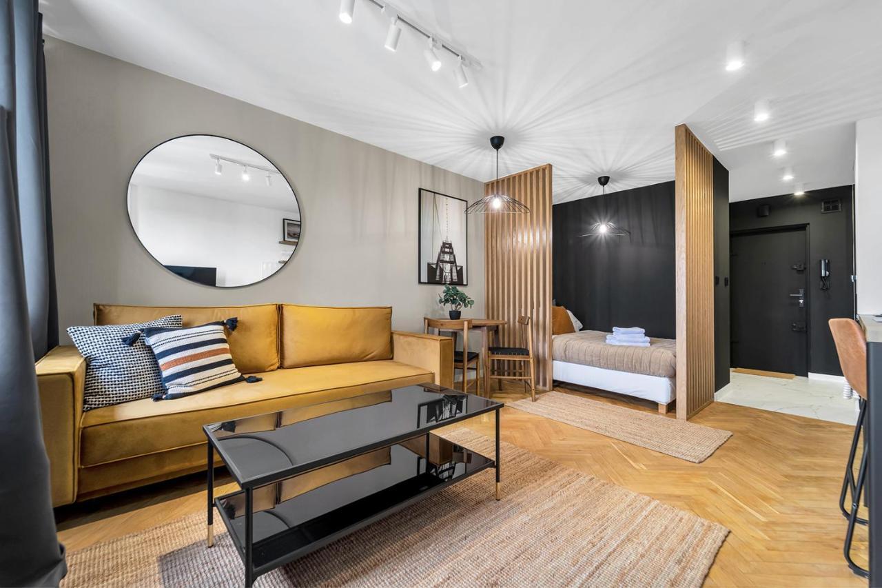Park Sady Zoliborskie Modern Apartment ワルシャワ エクステリア 写真